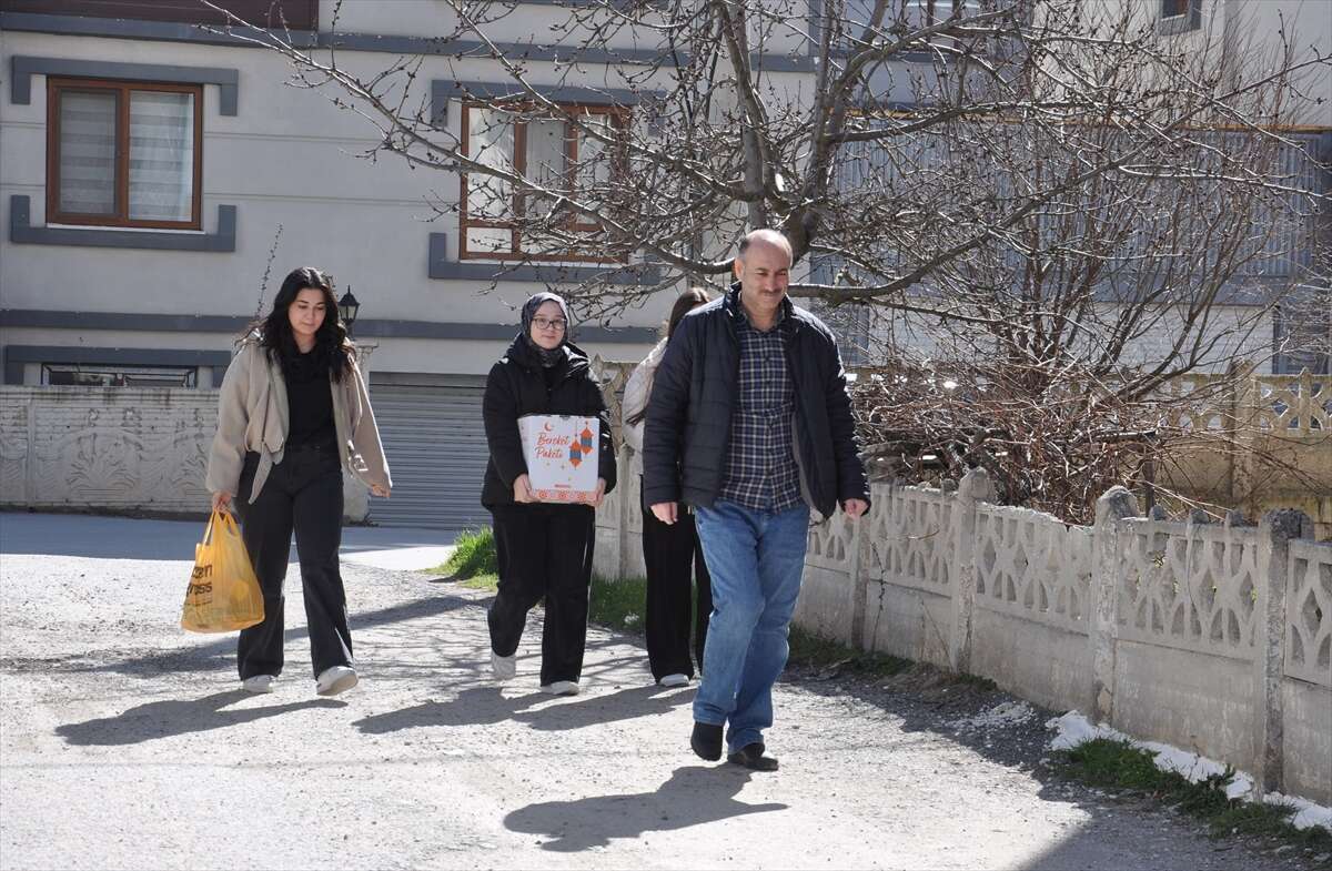 osmanlinin-zimem-defteri-gelenegi-lisede-yasatildi