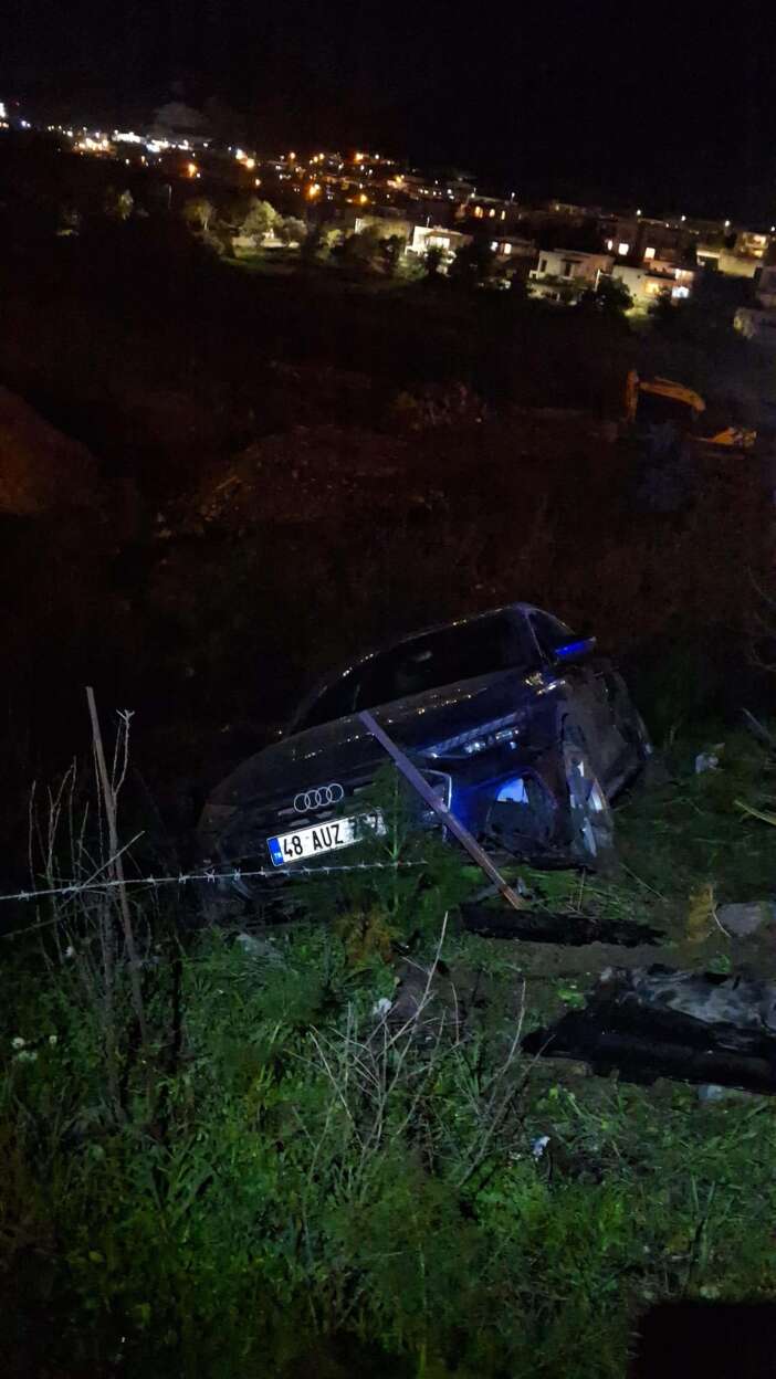 kaza-yaptigi-yere-geri-donerken-otomobil-carpti-hayatini-kaybetti