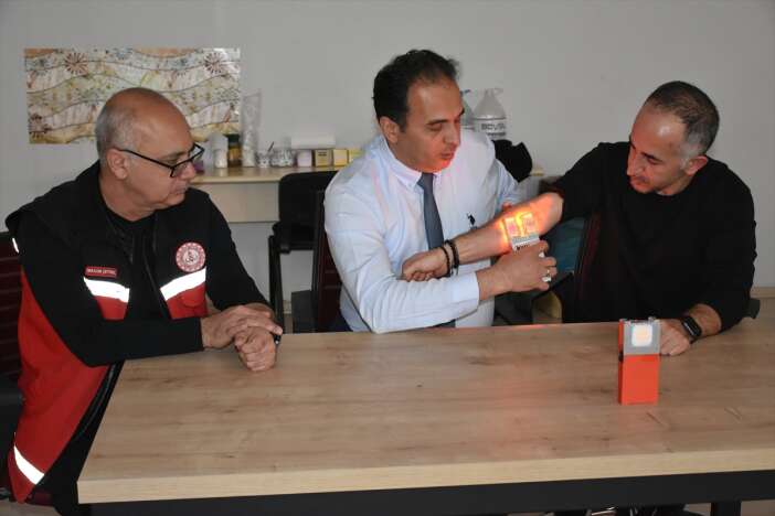 konyadaki-fizik-ogretmeninden-saglik-alaninda-cigir-acacak-bulus