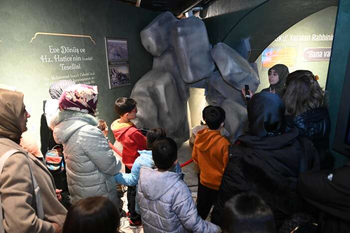 konyadaki-asr-i-saadet-yolculuguna-binlerce-kisi-katildi