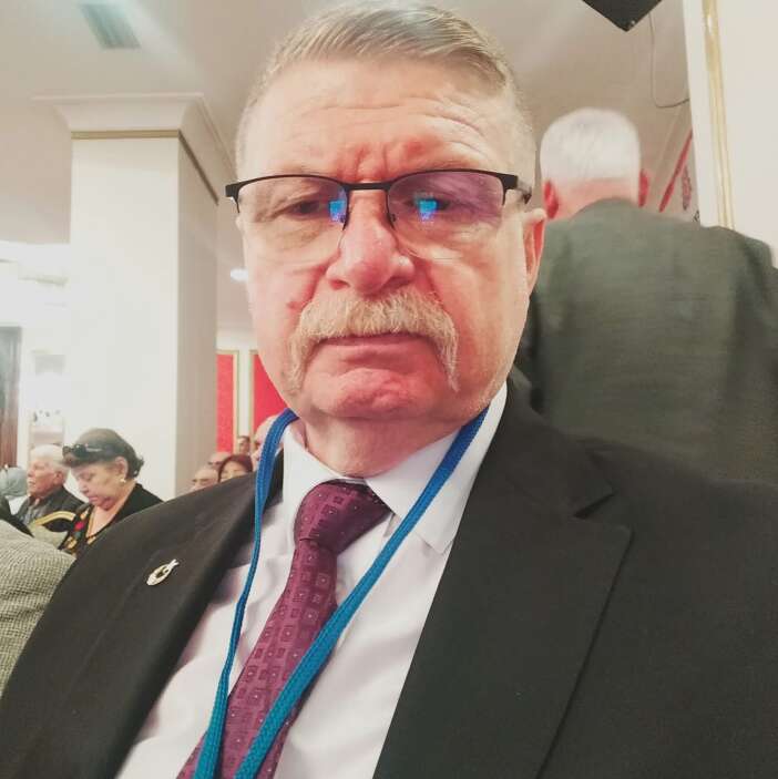 son-nefesini-camide-verdi-cuma-namazinda-hayatini-kaybetti