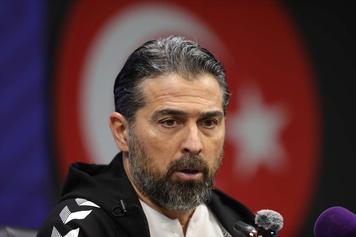 ilhan-palut-konyasporun-kocaelispor-galibiyetini-degerlendirdi