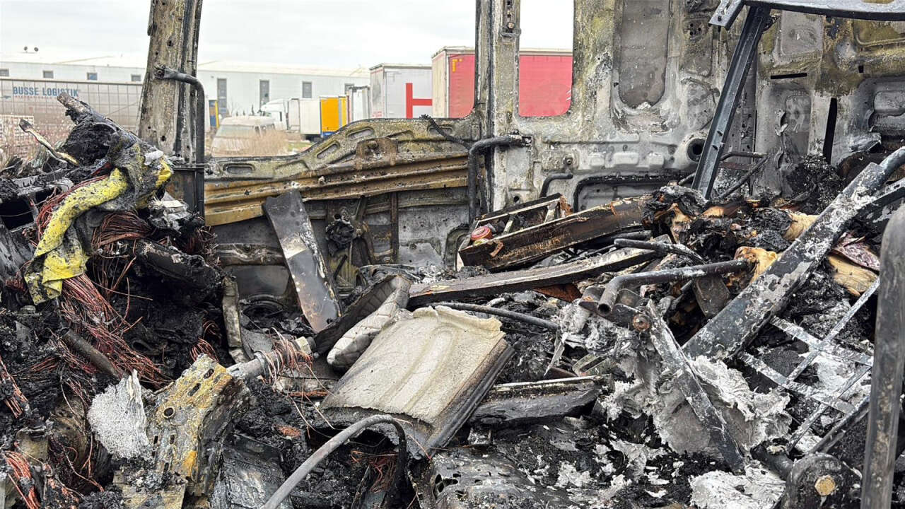 konya-plakali-tirda-yangin-sofor-icindeyken-alev-aldi