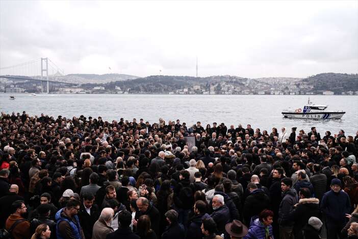 ilber-ortayli-son-yolculuguna-ugurlandi