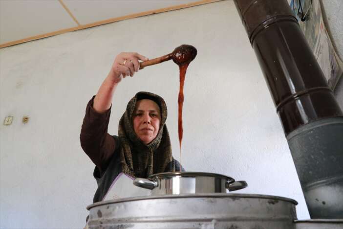 konyada-asirlik-bayram-gelenegi-kulce-tatlisi