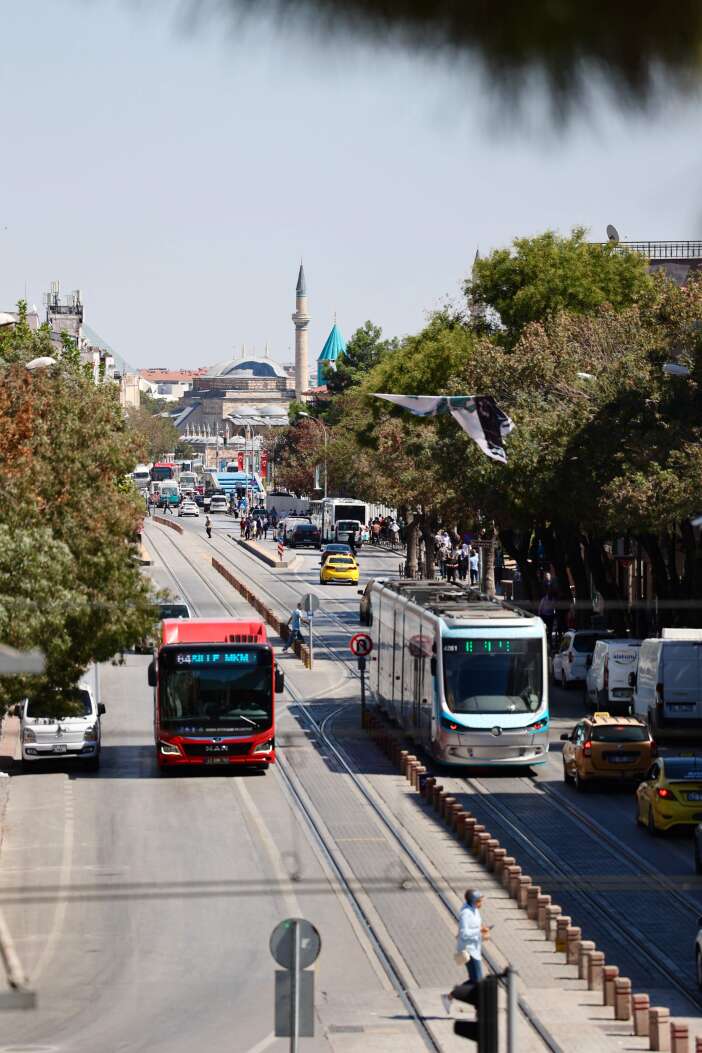 konyada-bayram-boyunca-ulasim-ve-otoparklar-ucretsiz-olacak