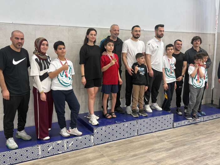 konyanin-ozel-sporcularindan-gururlandiran-basari