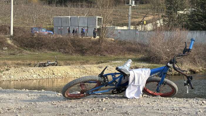 yasaga-aldiris-etmeyen-13-yasindaki-cocuk-hayatini-kaybetti