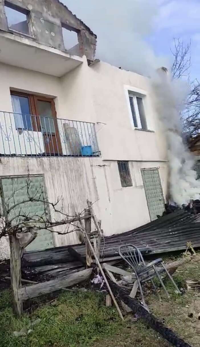 yasli-cifti-yangin-ayirdi-huseyin-aydemir-oldu-esi-yarali