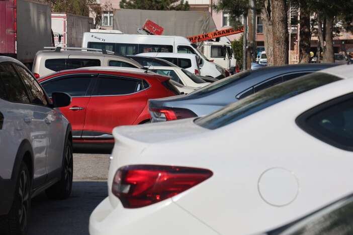 bayram-icin-arac-kiralayacaklar-dikkat-konyada-uzmani-uyardi