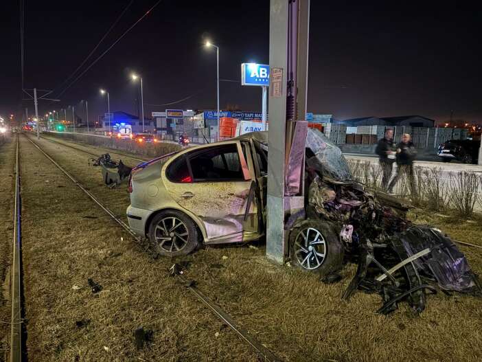 direge-carpan-otomobil-hurdaya-dondu