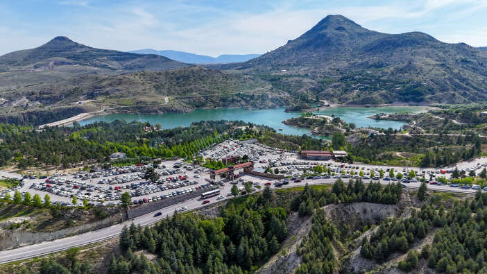 konya-kelebek-bahcesi-bayramda-acik-mi