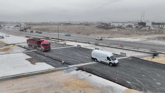 konyada-tramvay-hattina-kritik-dokunus-trafige-acildi