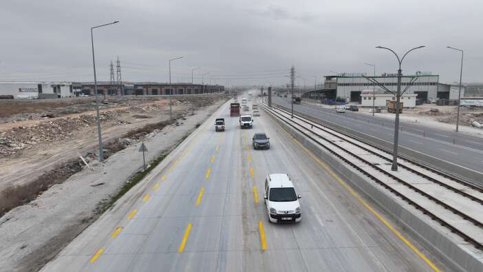 konyada-tramvay-hattina-kritik-dokunus-trafige-acildi