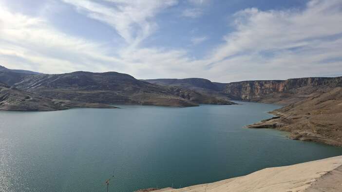 konyadaki-barajlarda-yuzleri-gulduren-manzara