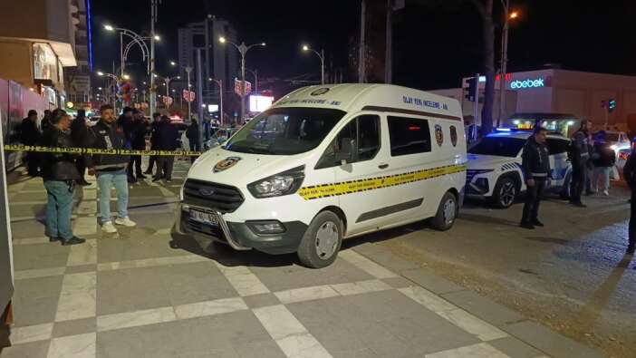 iki-motosikletlinin-kursun-yagdirdigi-abdullah-kursat-yildirim-hayatini-kaybetti