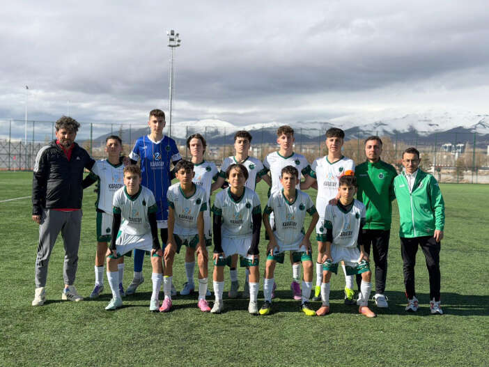 karatay-belediyespor-kulubu-futboldaki-basarisiyla-dikkat-cekiyor