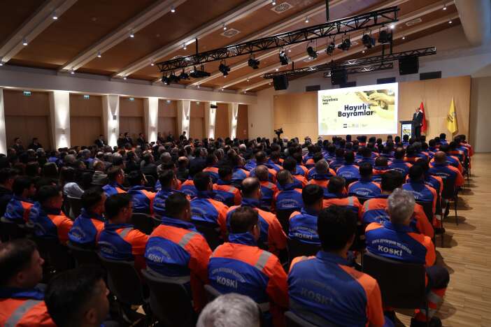 konya-buyuksehir-ailesi-bayramlasti