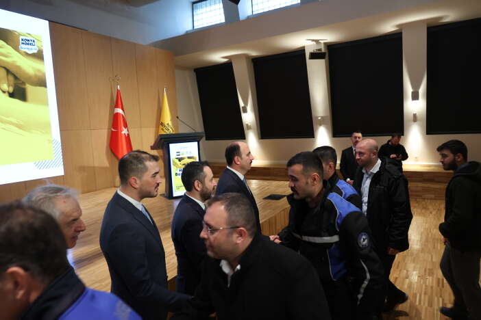 konya-buyuksehir-ailesi-bayramlasti