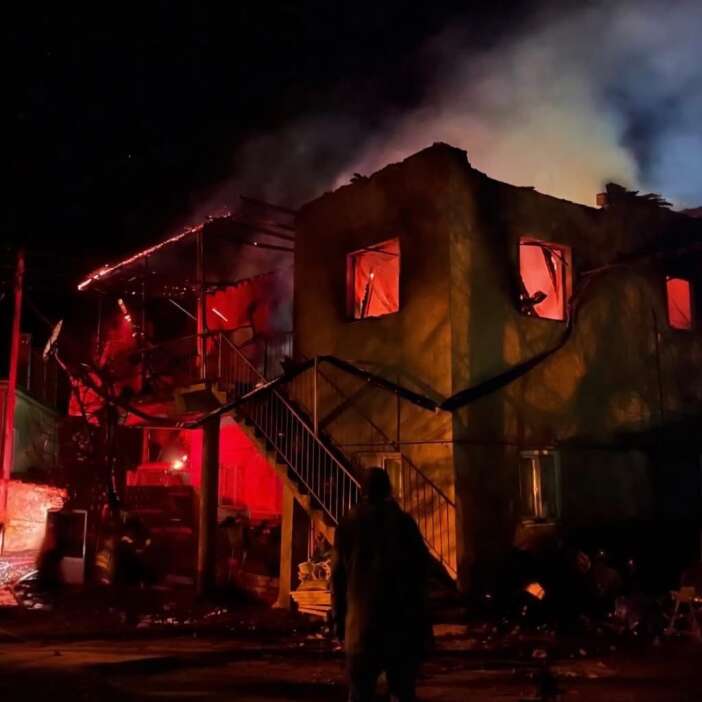 bayramda-yurekler-yandi-engelli-kiz-oldu-anne-agir-yarali