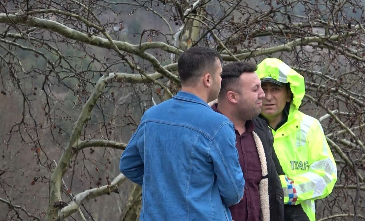 15-aylik-nisanli-cift-kazada-hayatini-kaybetti-4-yarali-var