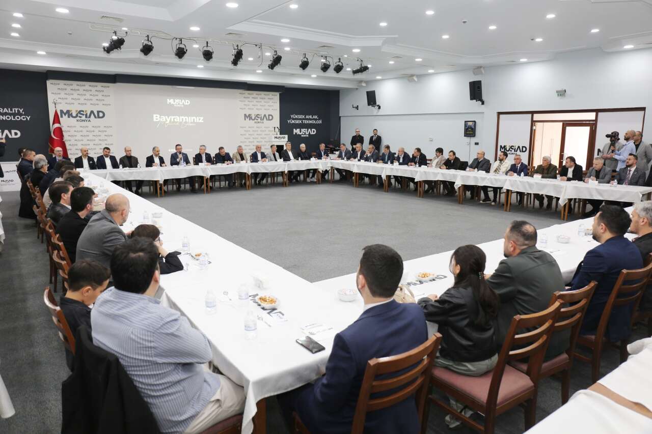 is-ve-siyaset-dunyasi-musiad-konyanin-bayramlasmasinda-bulustu