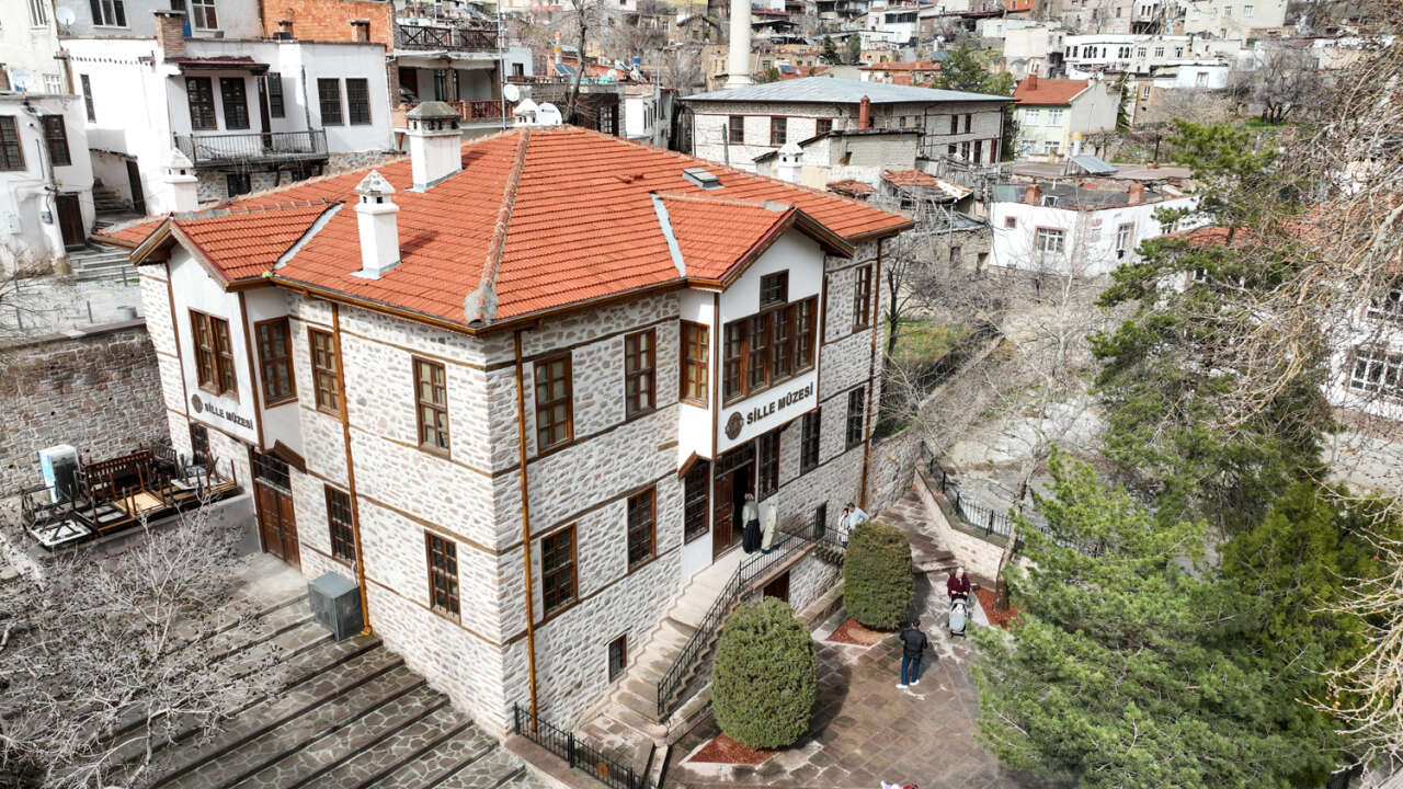 konyanin-turistik-noktalari-bayramda-dolup-tasti