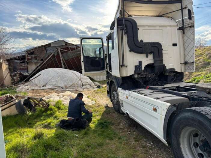 dur-ihtarina-uymayan-tir-surucusu-bedeli-cok-agir-odedi