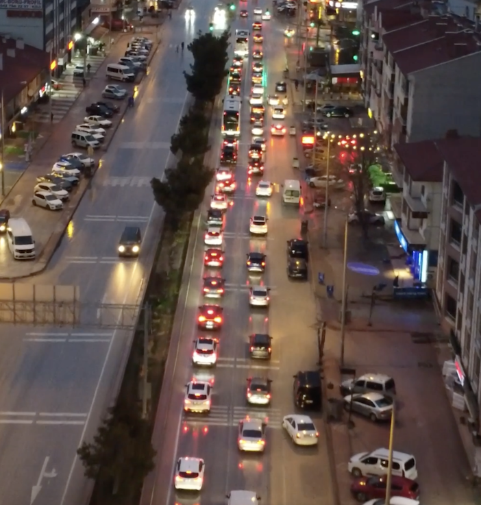 konya-ankara-yolunda-bayram-donusu-yogunlugu