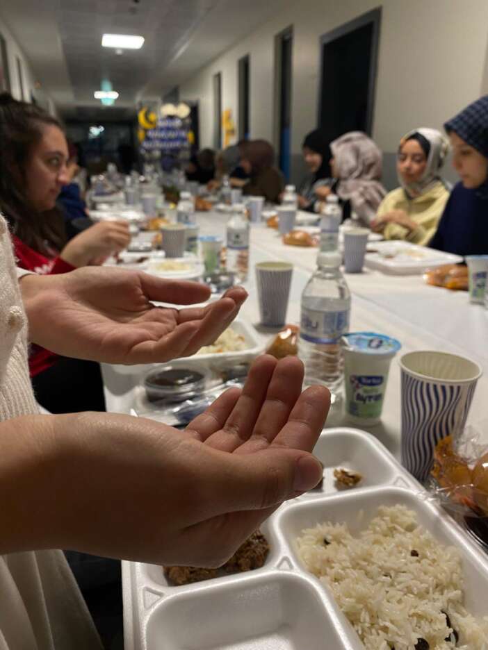 konyada-ogrenciler-lima-ile-ramazan-ayini-dolu-dolu-yasadi