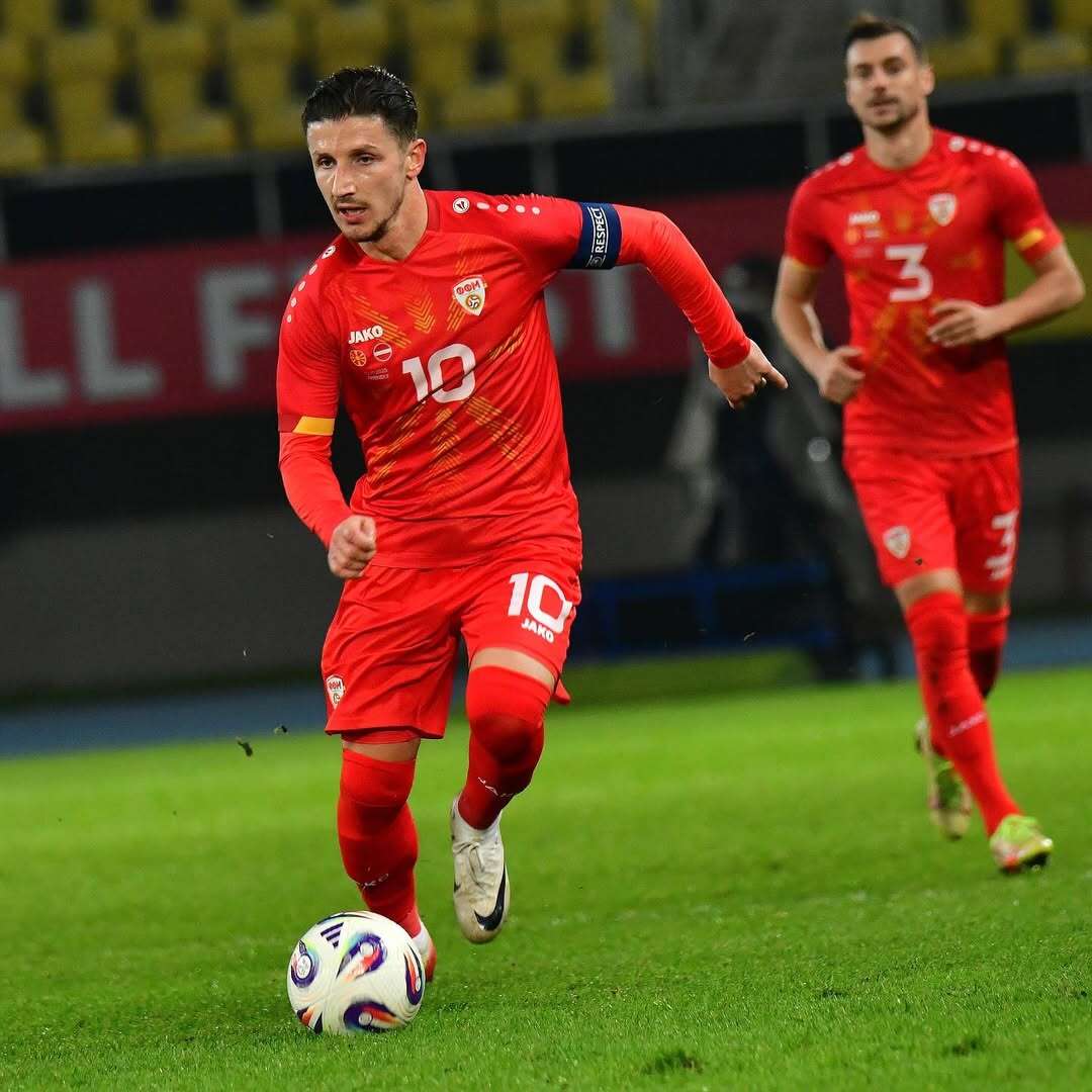 konyasporlu-enis-bardhi-dunya-kupasi-hedefi-icin-ulkesine-cagrildi