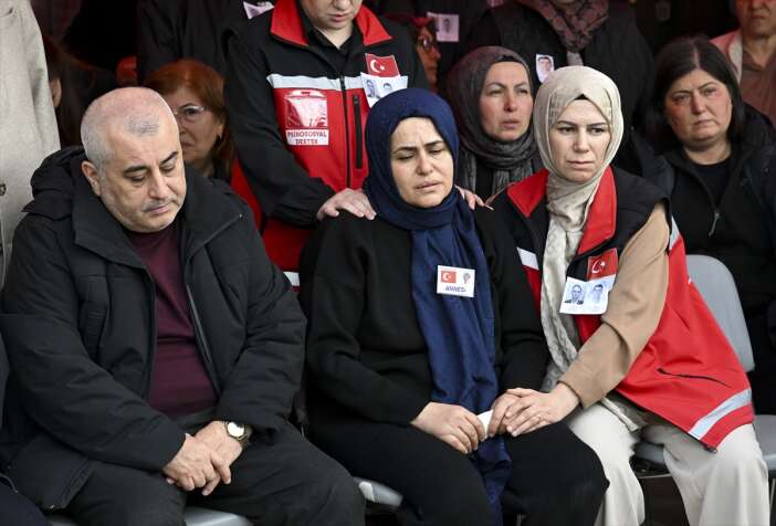 sehit-aselsan-teknisyenleri-son-yolculuklarina-ugurlandi