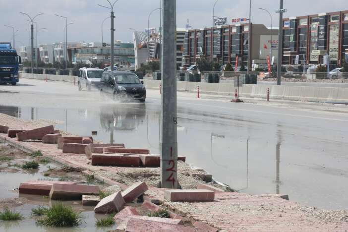 konyada-feci-kaza-otomobil-takla-atti