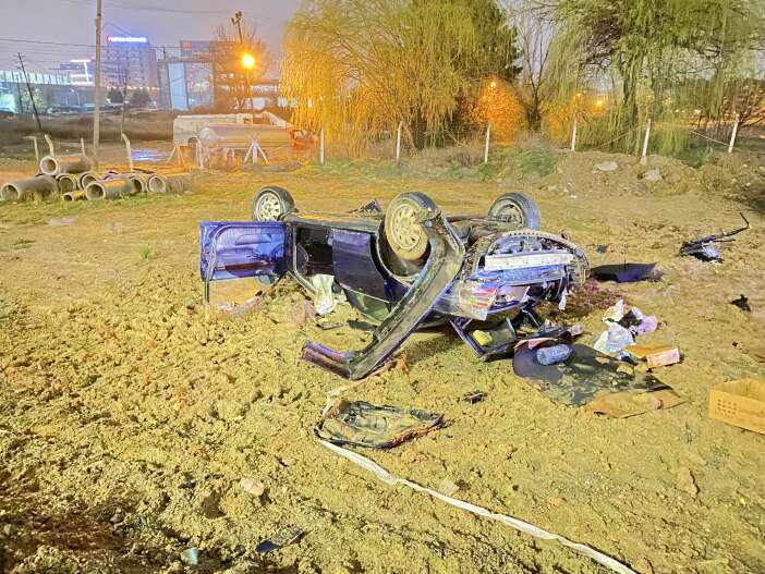 takla-atan-otomobil-hurdaya-dondu-1-kisi-oldu