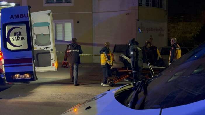 karisinin-oldugunu-goren-adam-fenalik-gecirdi