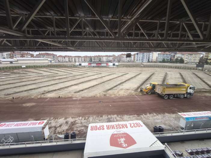 konyada-stadyum-krizi-firma-ve-belediye-karsi-karsiya-geldi