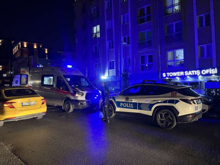 35-katli-binadan-dusen-kadin-hayatini-kaybetti