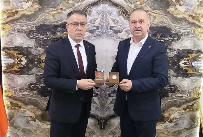 cintimar-ve-aydan-konyada-baskan-gunbasa-kutlama-ziyareti