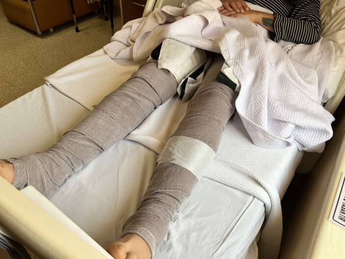 eski-kocasi-tarafindan-cocuklarinin-gozunun-onunde-vuruldu