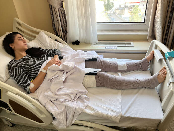 eski-kocasi-tarafindan-cocuklarinin-gozunun-onunde-vuruldu