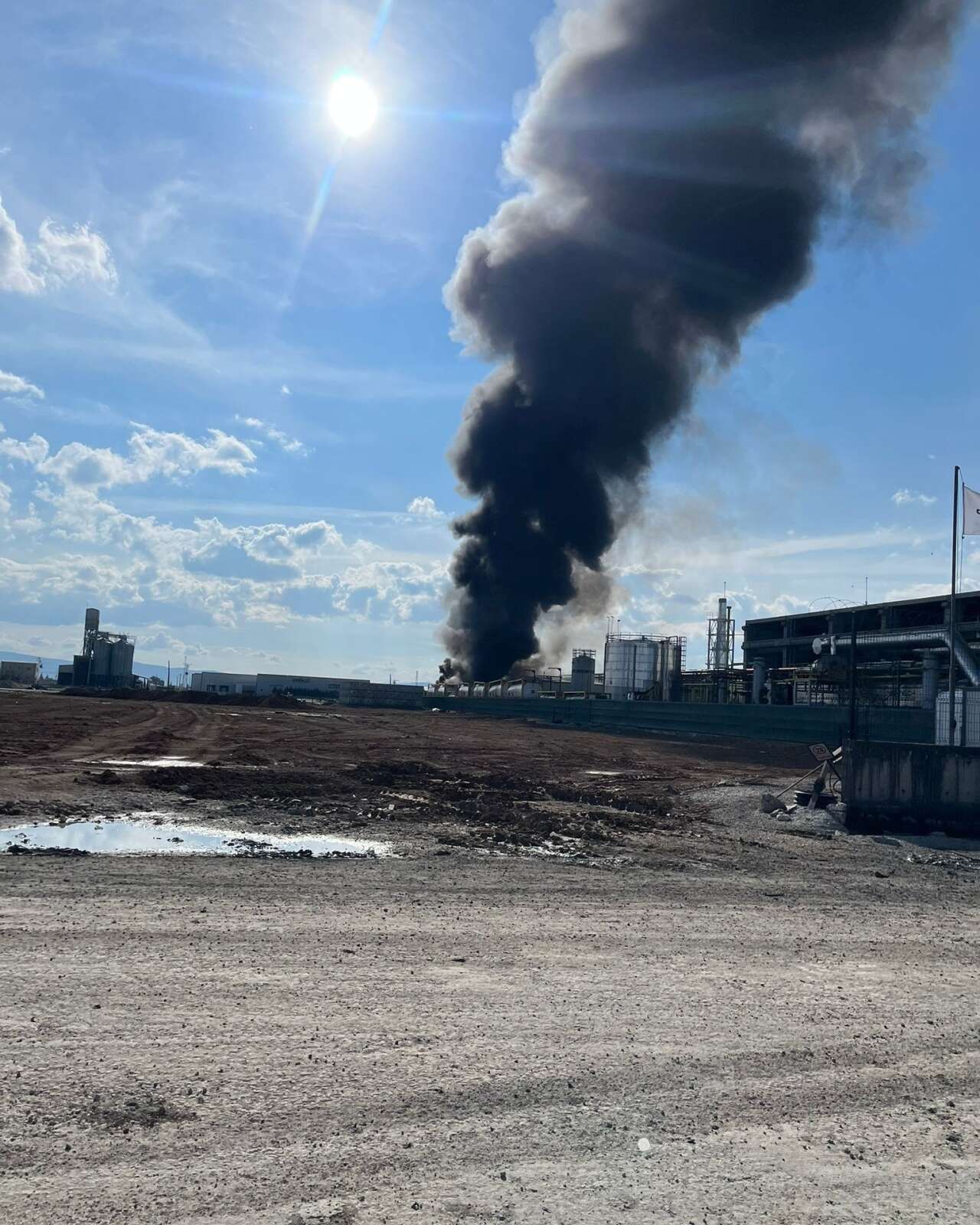 konyada-osbde-yangin-yakit-tanklari-alevlere-teslim-oldu