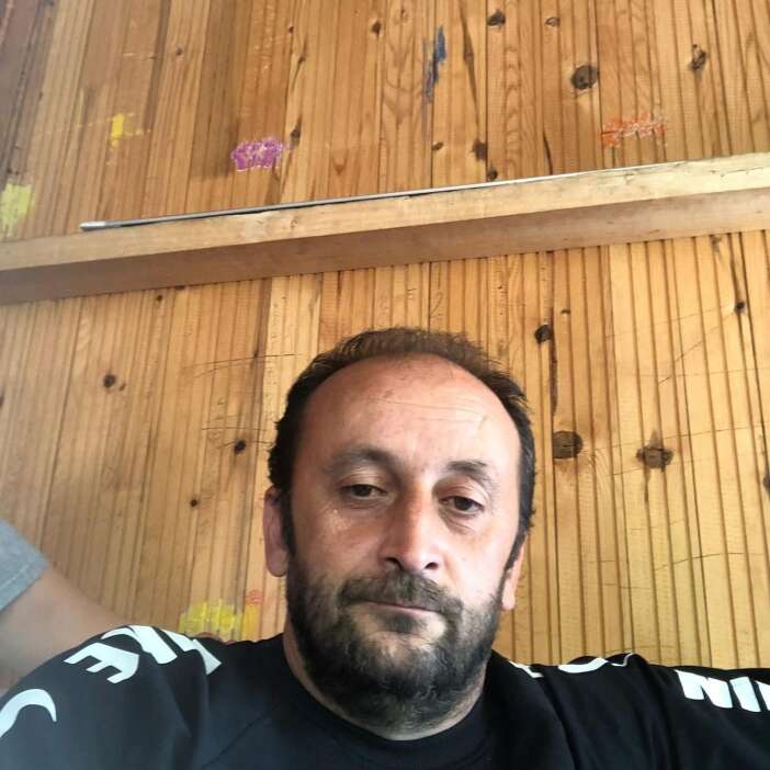 matematik-ogretmeni-ismail-dede-silahla-vurulmus-halde-olu-bulundu