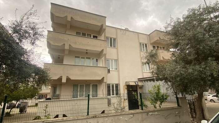 bas-gardiyan-hayal-alkis-olu-bulundu-erkek-meslektasi-gozaltinda