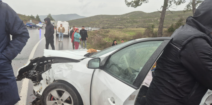 konya-antalya-yolunda-tir-otomobil-ile-carpisti