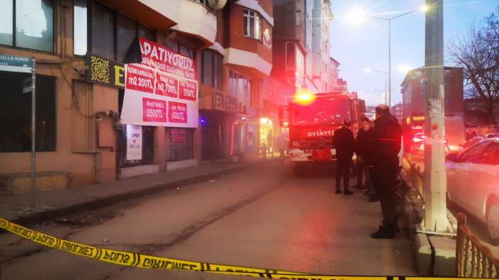 hali-magazasinda-yangin-panigi-1-gozalti