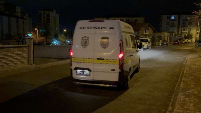 kiz-meselesinde-kan-akti-1-kisi-bicaklandi