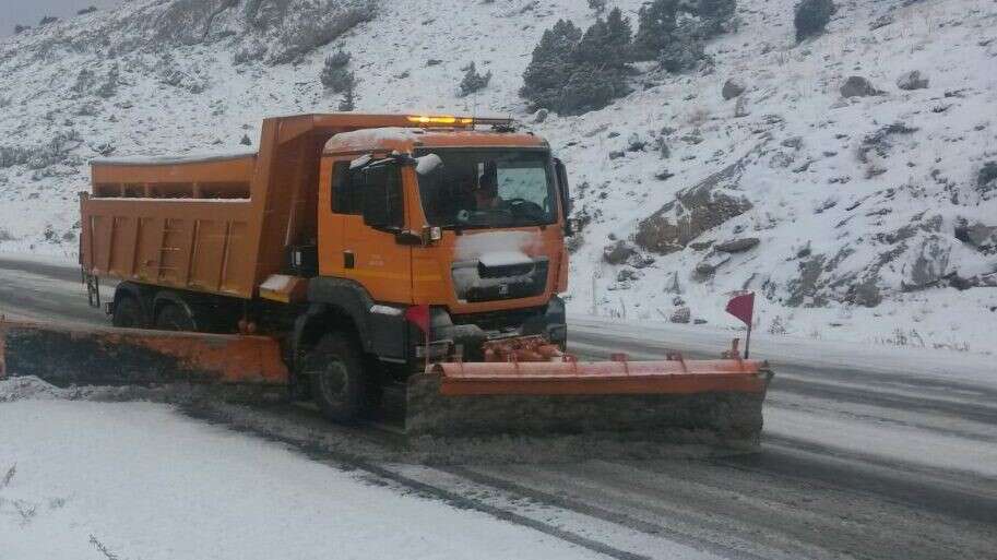 konya-antalya-yolunda-son-durum-alacabelde-kar-15-santimetreyi-buldu