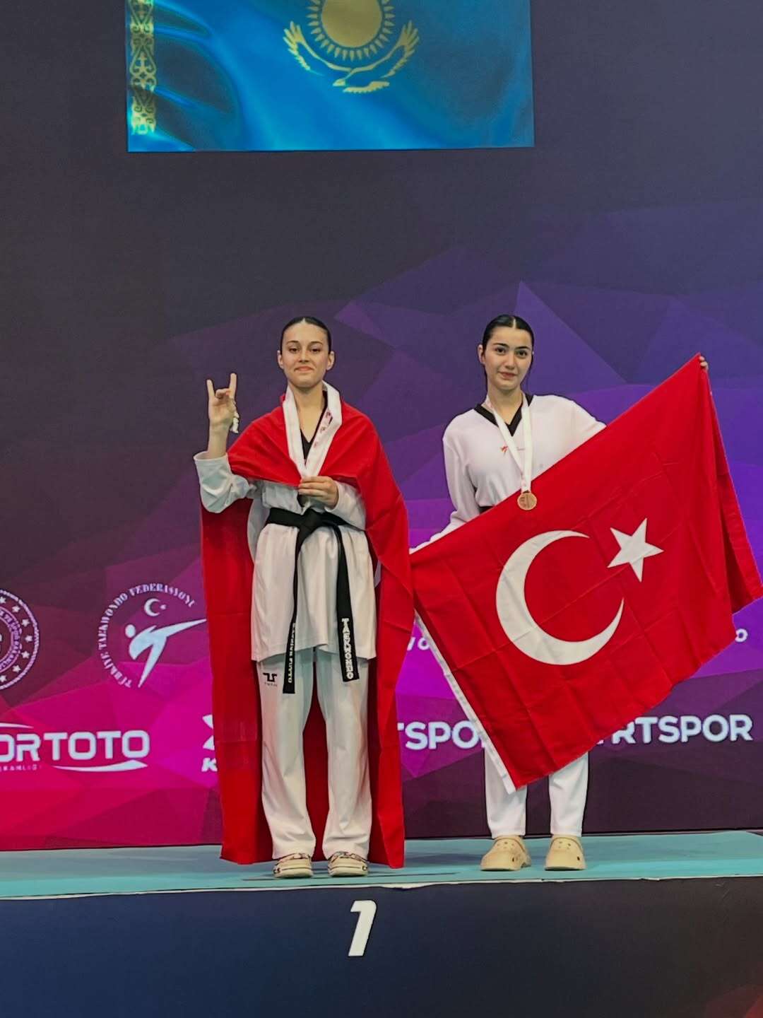 konyali-aybike-futtu-turkiye-openda-sampiyon-oldu