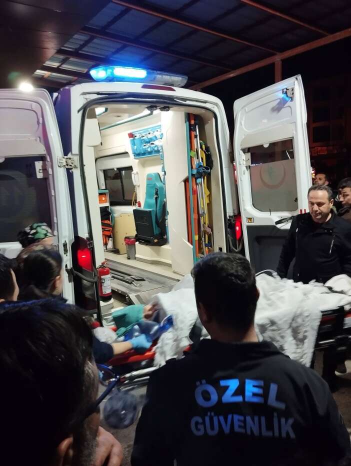 chpli-baskanin-taciz-iddiasiyla-gundeme-gelen-16-yasindaki-kiz-oldu