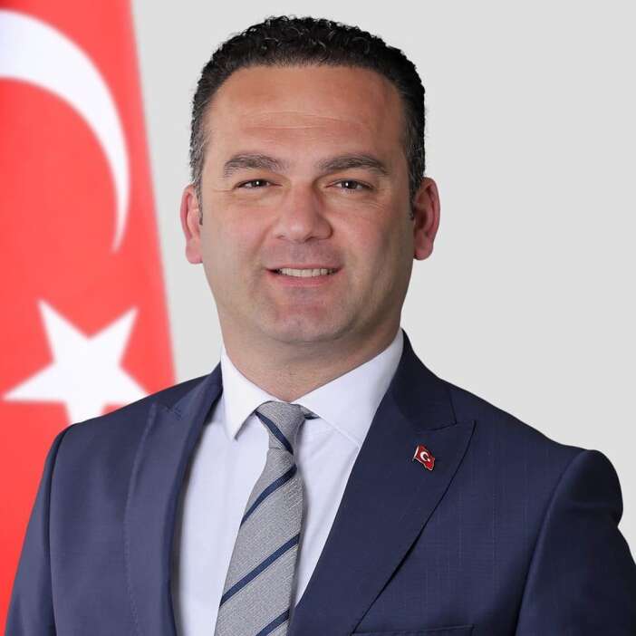 chpli-baskanin-taciz-iddiasiyla-gundeme-gelen-16-yasindaki-kiz-oldu